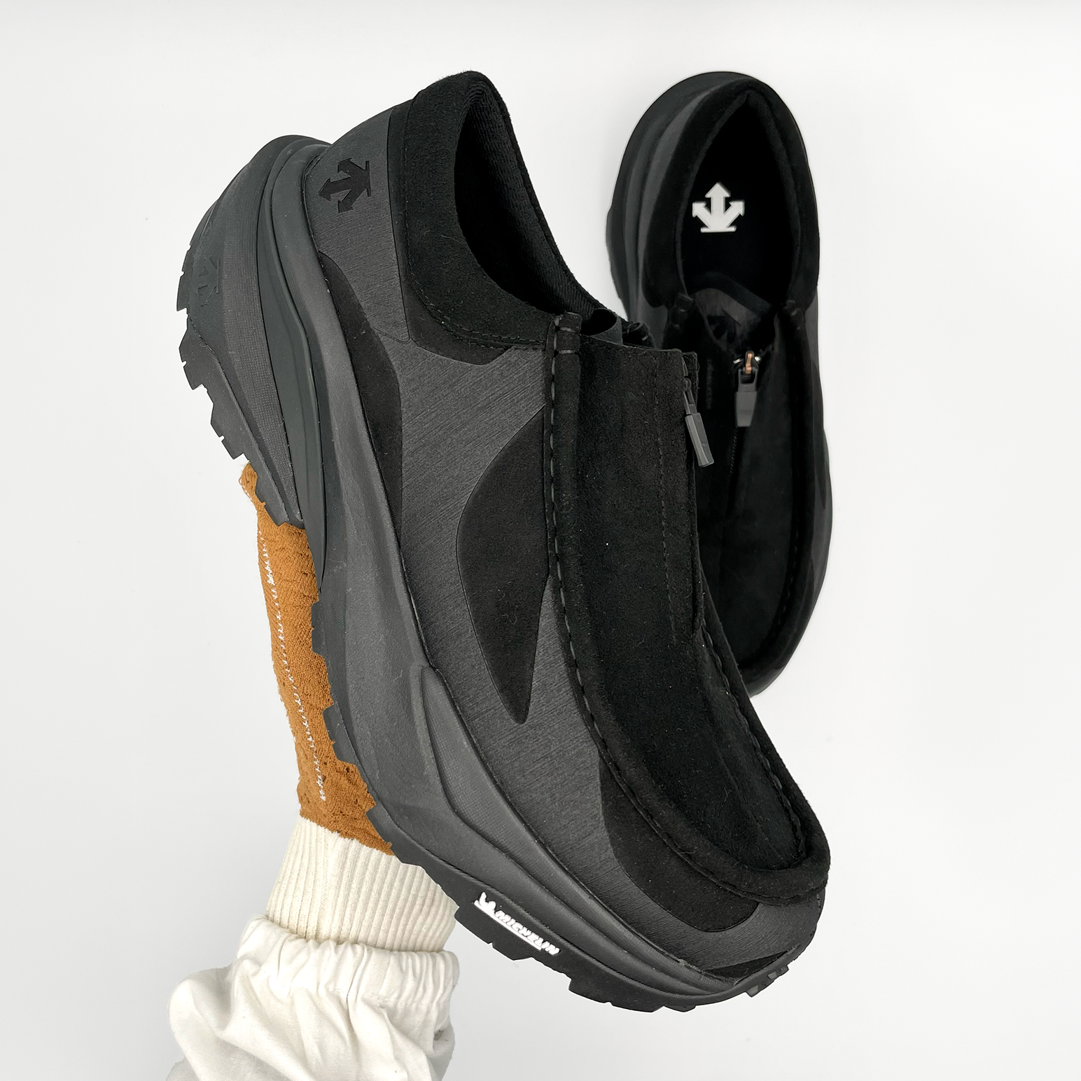 LOOKATTHESE n.056
